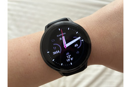 睡眠に悩まされてきた40年。使い始めた瞬間「思わず泣きそうになった」不健康な40代編集部員を救ったスマートウォッチとは