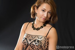「バチェラー1」元SDN48・KONAN、第1子男児出産を発表「夜に緊急帝王切開」赤ちゃん抱く姿も公開 画像