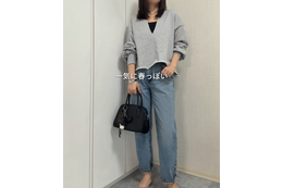 春夏デニムは決めた？足首が出る【GU】ストレートジーンズは、デイリーコーデに活躍しそう！【40代の毎日コーデ】