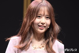 佐藤璃果「乃木坂46として最後の活動日」美脚際立つドレスショット公開「天使すぎて泣いた」「お人形さんみたい」の声 画像