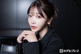 人気YouTuber・Rちゃん、“人生初”ゴルフウェアから美脚スラリ「シルエット最強」「ラインが美しい」と絶賛の声