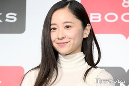 堀田真由、金髪ボブに「人生初の鼻ピ」姿公開「誰か分からなかった」「新鮮すぎる」と反響