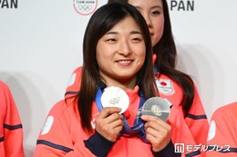 フィギュア坂本花織選手、引退会見で結婚発表 5月5日入籍・同い年のお相手についても言及「大学時代に出会った方」