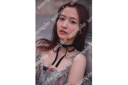 乃木坂46金川紗耶、 1st写真集未掲載カットを採用 書店別購入特典全21種公開【好きのグラデーション】 画像