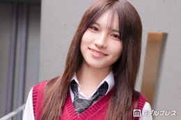 「今日好き」榊原樹里（じゅり）、短めトップスでへそピアス披露「美少女降臨してる」「ウエスト綺麗」の声 画像