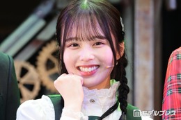 元乃木坂46佐藤璃果、ノースリーブから色白素肌際立つ「透明感爆発してる」「天使みたい」の声