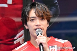 timelesz原嘉孝、グループ内での立ち位置は“裏まわし”「メンバーを生かすということに重点を置いて」