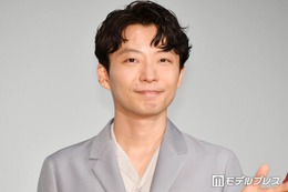 星野源、金髪に電撃イメチェン 韓国アーティスト公演でお披露目「雰囲気変わりますね」「想像以上に似合っててかっこいい」 画像