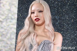 ちゃんみな、シルバードレス姿で華やか登場 マイケル役キャストらをリスペクト「新たな才能に出会えてとても幸せ」【Michael／マイケル】 画像