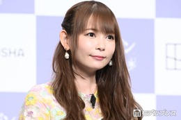 双子出産の中川翔子「ふたりでシンクロポーズ」双子コーデの息子たち公開「可愛すぎるドラえもんたち」「どんな服も似合う」の声