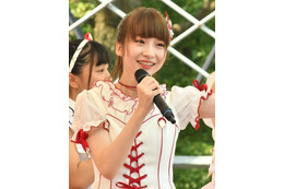 元​NGT48・荻野由佳、ハワイでの親子ショット公開