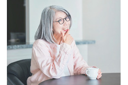 違和感やストレスを感じる関係は断ってヨシ！60歳女性インフルエンサーが教える「手放し活」で、気配りしすぎな女性の「もやもや」をスッキリ解消