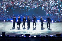 BTS、約72万人動員ヨーロッパツアー完走 フランス大統領夫妻が訪問・パリではグループ史上初の最多動員数記録「本当に幸せ」 画像