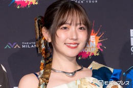 鈴木愛理、美脚際立つ着物アレンジドレスで登場 プレスショーで“ハプニング”も「忘れちゃった」 画像