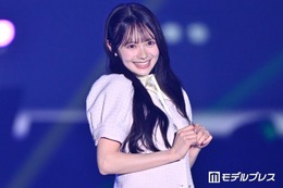 “顔面重要文化財”AKB48センター伊藤百花、野球ユニ×ミニスカ姿で美脚スラリ「スポーティーで可愛い」「理想的なスタイル」と反響