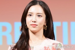 サッカー柿谷曜一朗選手の妻・丸高愛実、家族でのプール満喫ショット公開「お子さんたちが可愛すぎる」「絵になるファミリー」の声 画像