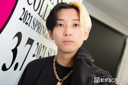 ヒカル、交際中「日プ女子」加藤神楽の妹との同居開始を報告 動画初出演で「モデルみたいなスタイル」「才能しか感じない」の声 画像