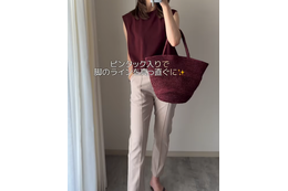 落ち着いた配色が洗練。40代のための「シックカラー×上品カジュアル」スタイル 画像