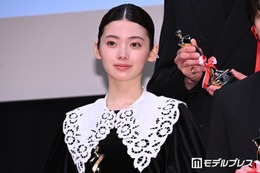 南琴奈、美肩際立つタンクトップコーデ公開「お肌スベスベ」「爽やかな美しさにうっとり」と反響 画像