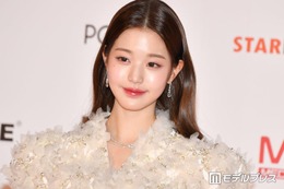 IVEウォニョン、胸元ざっくりドレス姿に熱視線「リアルプリンセス」「肌がツヤツヤで綺麗すぎる」