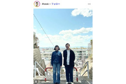 「ブラッシュアップライフ」出演の竹森千人＆佐々木史帆夫妻、第1子誕生を報告 直筆署名に注目集まる「達筆」「人柄が出てる」 画像