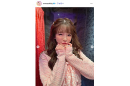 大食い女王・もえのあずき、ピンクのミニ丈衣装から美脚スラリ「360度全方位可愛い」「妖精さんみたい」と反響 画像