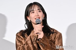 美人ボーカル、幼少期ショットに反響「面影がある」「美少女だ」