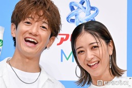 みちょぱ＆大倉士門夫婦、子ども抱っこした集合ショットが話題 益若つばさが公開「美男美女だらけ」「幸せオーラがあふれてる」 画像