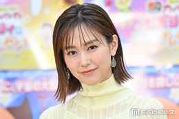 桐谷美玲「ただ貼るだけじゃなくてコラージュにハマってね」おしゃれすぎるシール帳公開「センスの塊」「もはや職人の域」と反響 画像