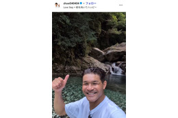 3児の父・照英「愛娘9歳にしか出来ない珍芸」娘＆愛犬公開「可愛いが溢れてる」「器用」と反響 画像