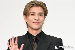 三代目JSB岩田剛典「上京する前からの幼馴染」人気歌手との幼少期ショットが話題「育ちの良さが滲み出てる」「2人とも美形すぎる」 画像