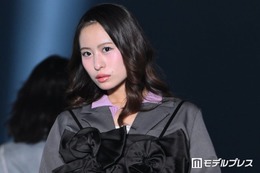 Juice＝Juice石山咲良、前髪なしで雰囲気一変 洗練された大人の魅力放つ【IDOL RUNWAY COLLECTION 2026A/W】