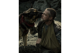ブラッド・ピット「本当に素晴らしい」人間と犬の絆に注目『ハート・オブ・ビースト』特別映像