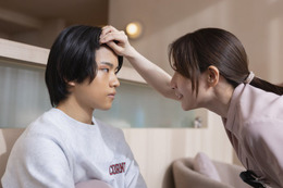 Netflix「ダウンタイム」主人公の弟役・武田創世に注目「国宝」に続く映像作品出演・松岡茉優との姉弟役で存在感 画像