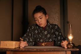 朝ドラ「ブラッサム」月・桜・カナリアの幻想的な映像美に反響「父の哀愁がすごい」「映画みたいで目を奪われた」【ネタバレあり】