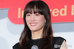 綾瀬はるか、天然発言炸裂で会場和ます 訪問エピソードに自らツッコミ「すみません（笑）」【ファーストボイス】 画像