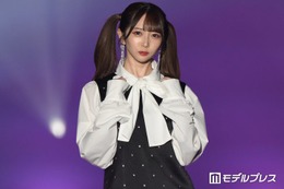 ≠ME谷崎早耶、宮古島のビーチでのキャミワンピ姿に反響「めちゃくちゃ可愛い」「お姫様みたい」 画像