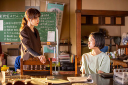 石原さとみの撮影現場での素顔 河合優実が明かす「それができる大人になりたい」2人が語る