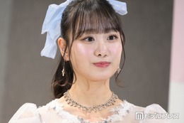 ＝LOVEメンバー、海辺でのミニスカ姿に反響「爽やかで可愛い」「全身のバランスが整ってる」