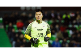 川島の圧巻超反応！なのにメスFW、英雄になり損なう… 画像