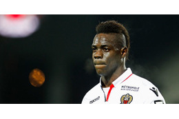 バロテッリ、あの少女フリースタイラーに完敗！ 画像