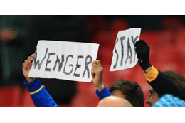 クリケット観戦の子供が「Wenger In!」かわいい…けど意味深 画像