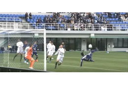 今、J2が超アツい！「超絶バイシクル」が3節連続で決まっていた 画像