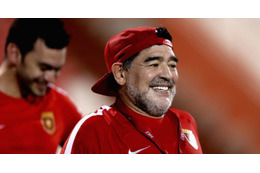 仰天！マラドーナ、監督やめた3日後に同じチームの監督に就任 画像