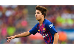 イニエスタ級！バルサの天才19歳プーチがやった「マジカルアシスト」 画像