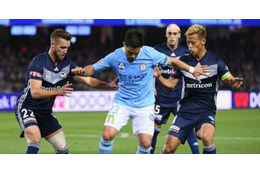 本田のメルボルンに同情する…あのボスニッチがVARに罵詈雑言でブチ切れ！ 画像