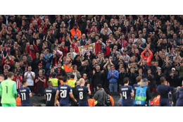 PSVの10歳サポ、トッテナム戦で入場拒否されて…両親が抗議 画像