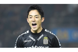 森岡亮太のスーパーボレー、週間ベストゴール2位に！1位はこれだ 画像