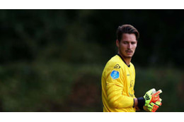 なんでそこから出てくるの！ドイツ人GKの謎ミス失点が新しい 画像