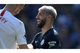 アグエロに対戦相手の子供が「キュートすぎるキス」 ！話題の動画がこれ 画像